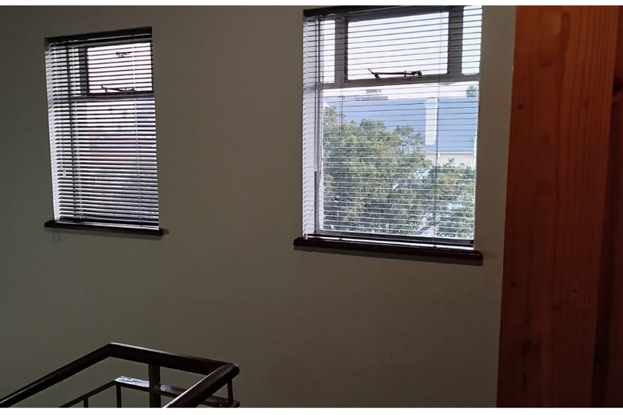 2 Bedroom Property for Sale in Richmond Hill Eastern Cape